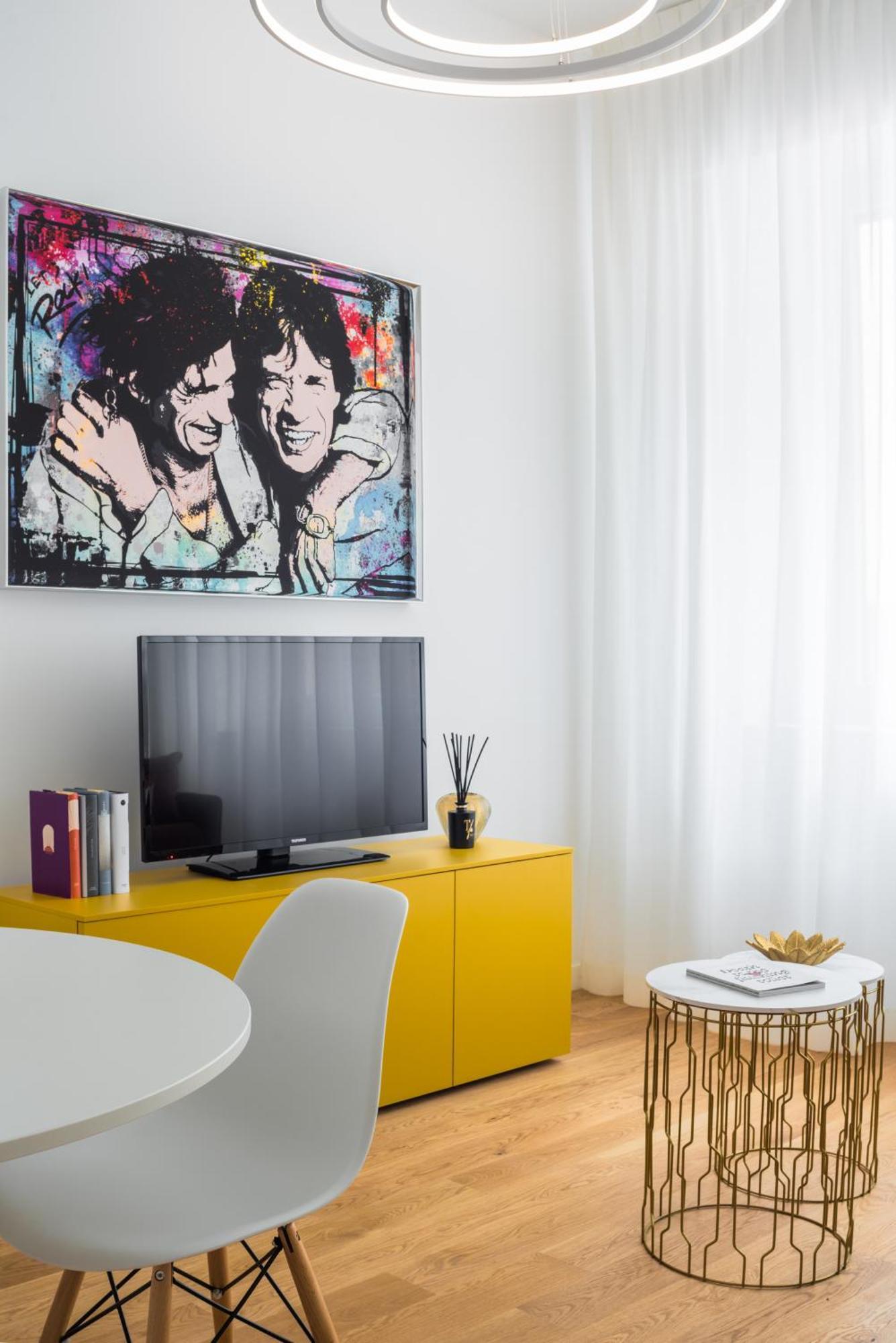 San Babila Design Apartment R&R 밀라노 외부 사진