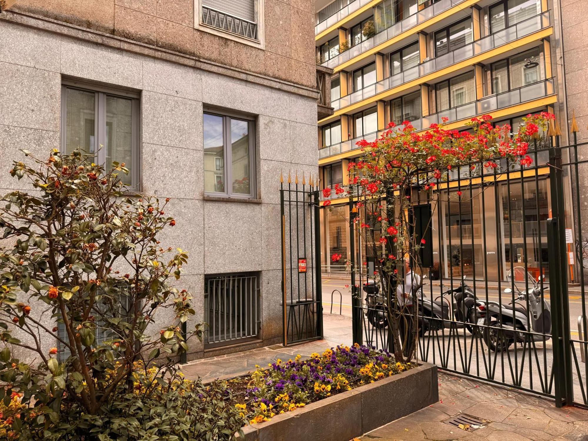 San Babila Design Apartment R&R 밀라노 외부 사진